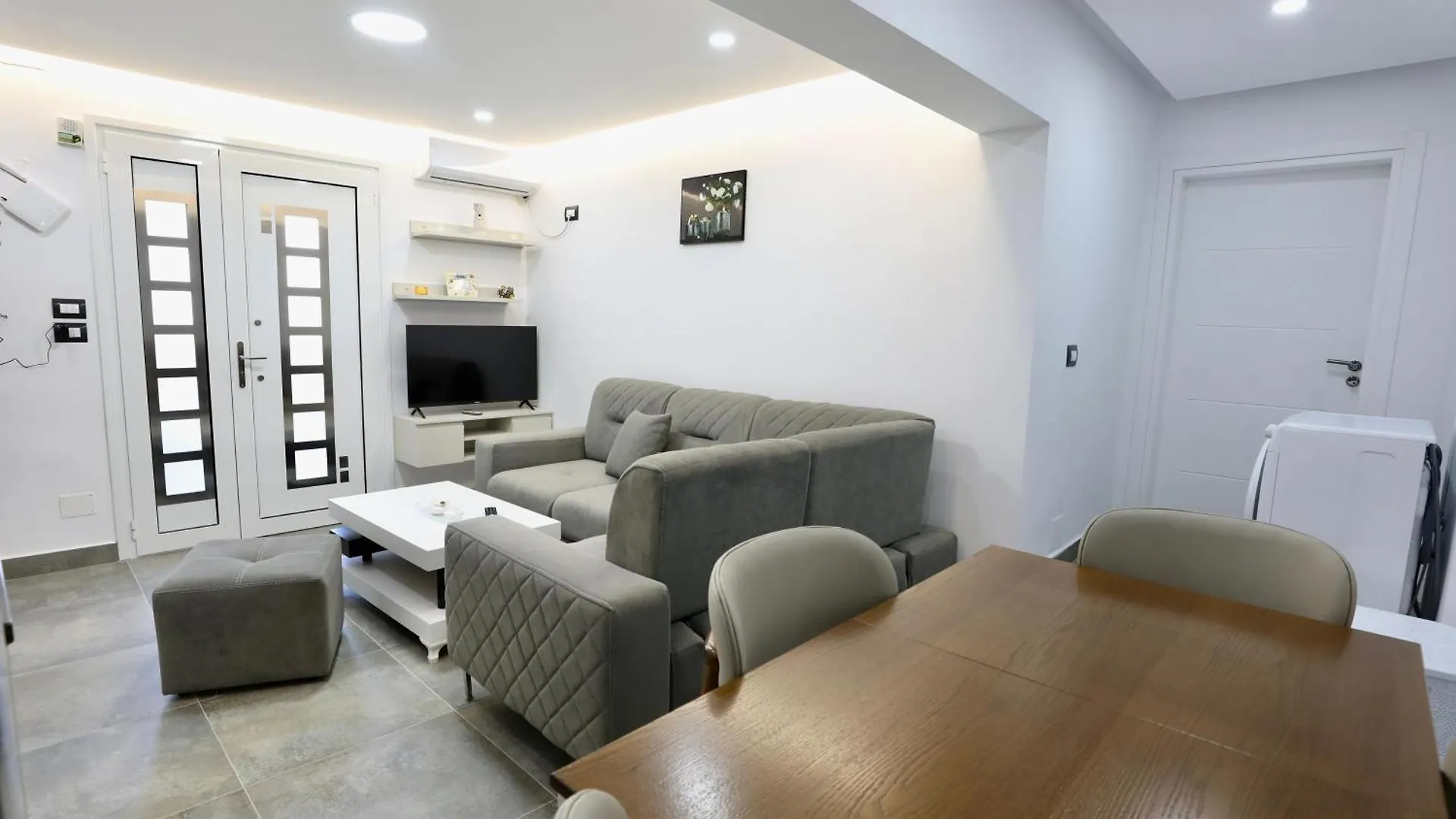 Wave House Sarande Apartment