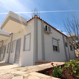 Apartment Sky, Sarandë